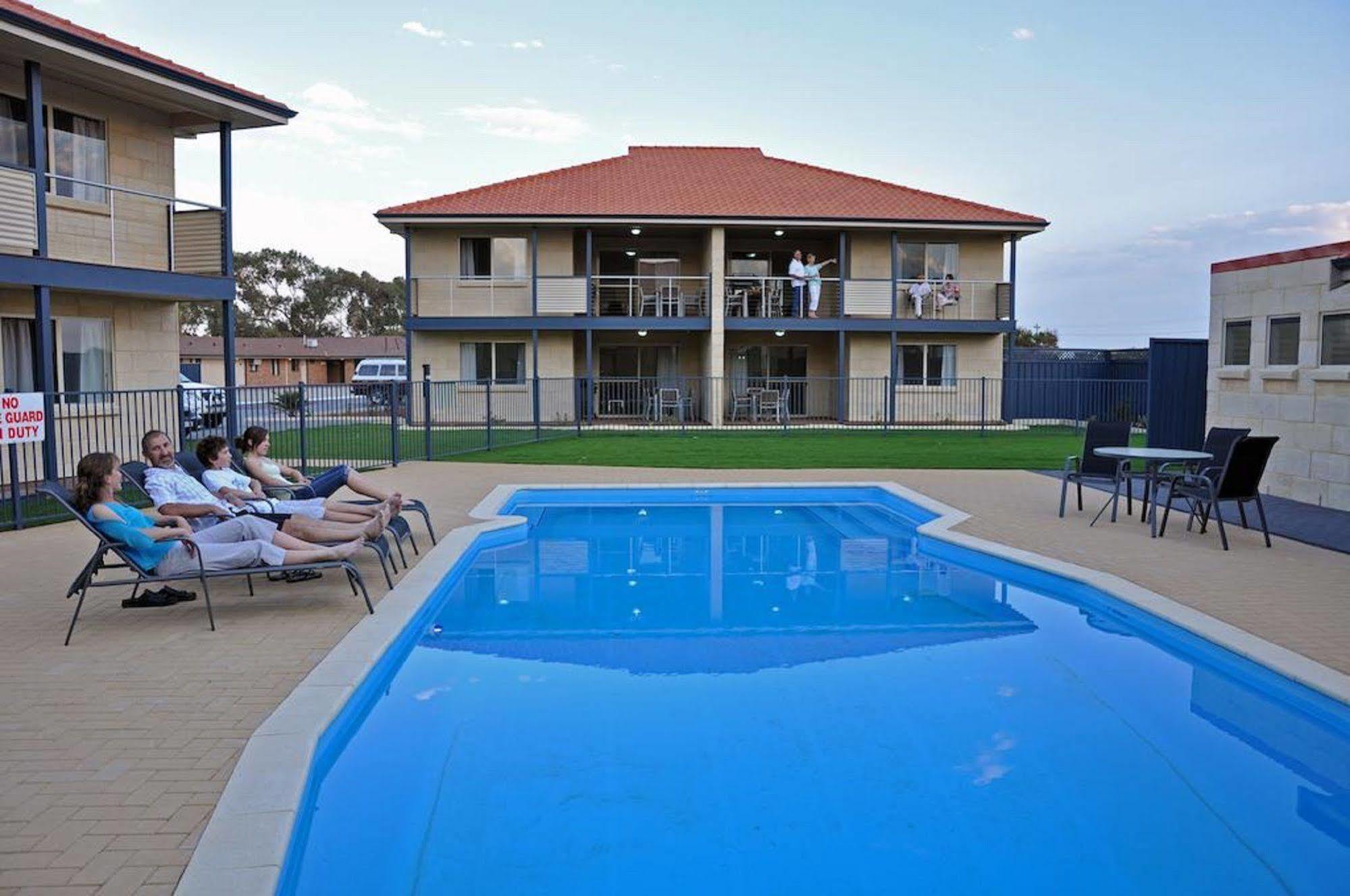 Pinnacles Edge Resort Cervantes Buitenkant foto